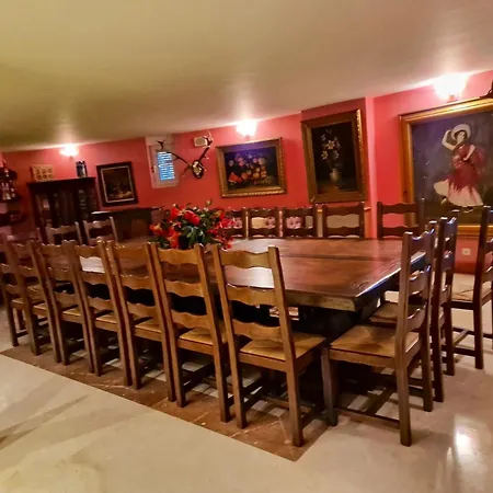 Spacious House With Pool And Garden In Congosto * Benalmadena