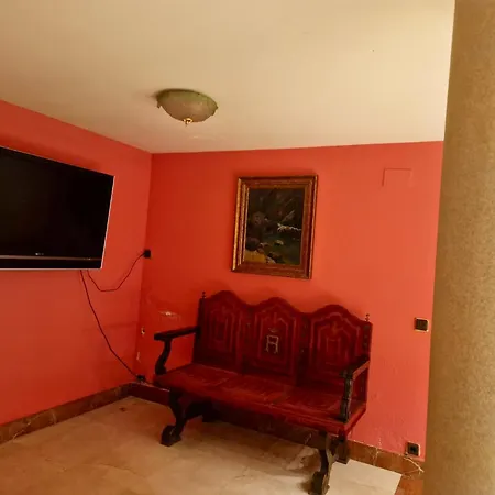 Spacious House With Pool And Garden In Congosto