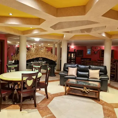 Spacious House With Pool And Garden In Congosto Holiday home Benalmadena
