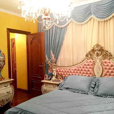 Spacious House With Pool And Garden In Congosto